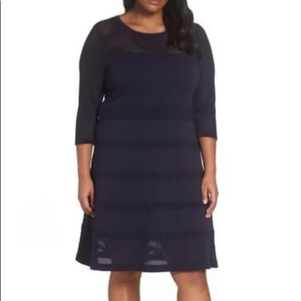 NWT Vince Camuto Navy blue dress